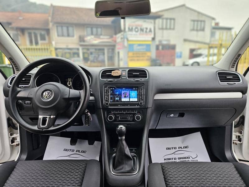 Volkswagen Golf 6 1.6TDI /T.O.P/