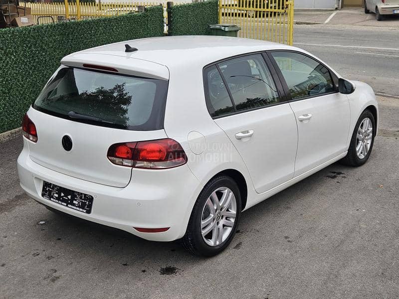 Volkswagen Golf 6 1.6TDI /T.O.P/