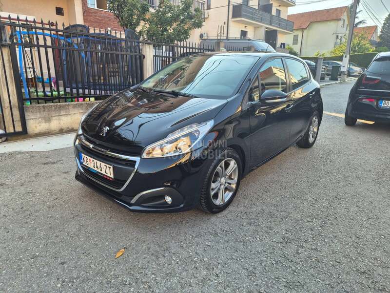 Peugeot 208 1.5 HDi Nav