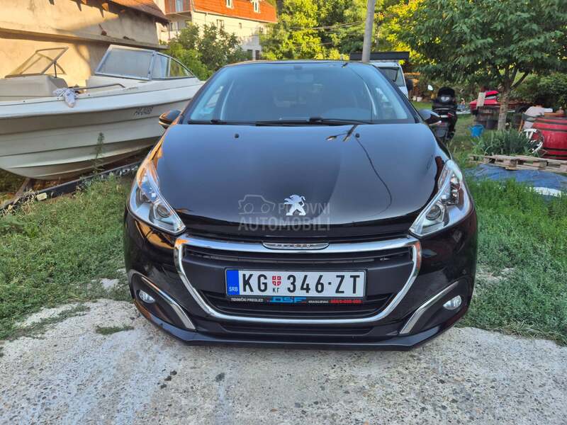 Peugeot 208 1.5 HDi Nav