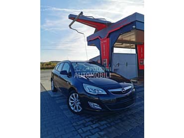 Opel Astra J 1.4 Turbo