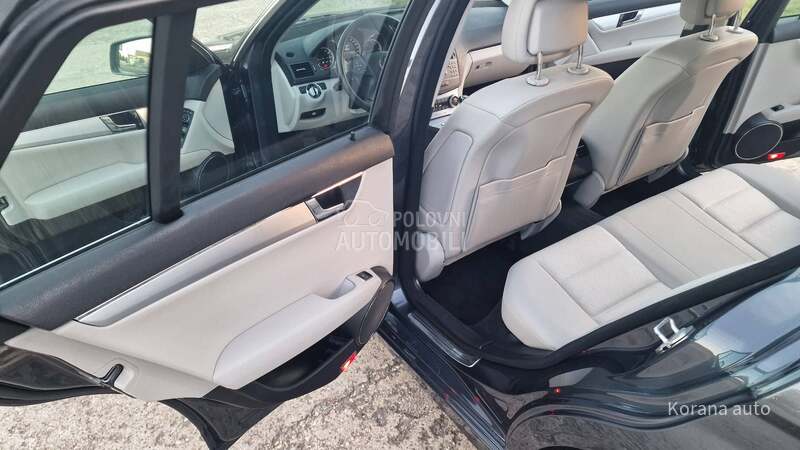 Mercedes Benz C 220 AVANTGARDE