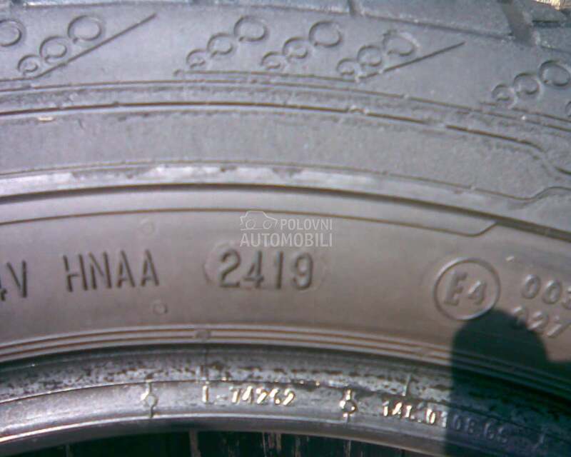 Continental 225/55 R17 Letnja