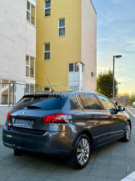 Peugeot 308 1.5bluehdi N O V