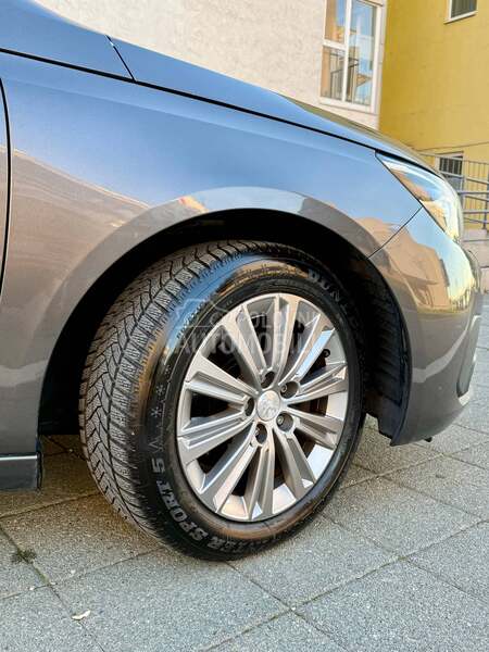 Peugeot 308 1.5bluehdi N O V