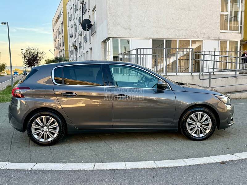 Peugeot 308 1.5bluehdi N O V