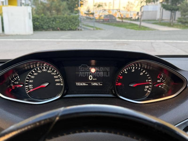 Peugeot 308 1.5bluehdi N O V