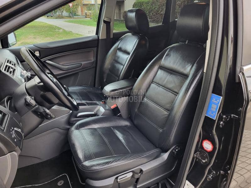 Ford Kuga TITANIUM 4X4