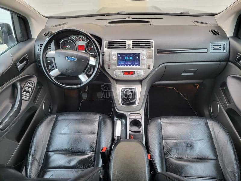 Ford Kuga TITANIUM 4X4