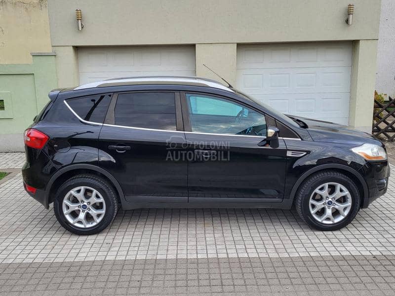 Ford Kuga TITANIUM 4X4