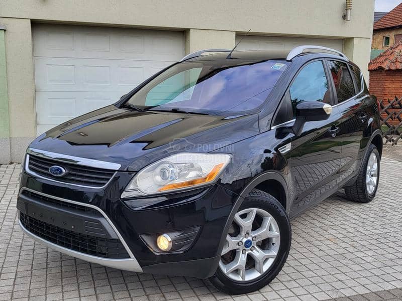 Ford Kuga TITANIUM 4X4