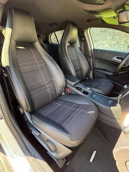 Mercedes Benz GLA 220 night paket