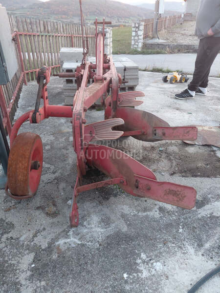 IMT 775