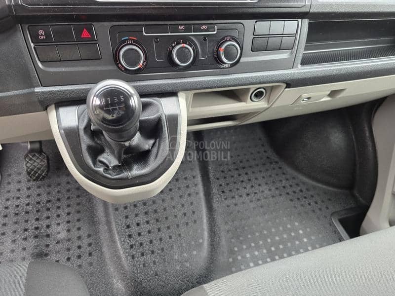 Volkswagen Transporter T6 2.0 tdi maxi