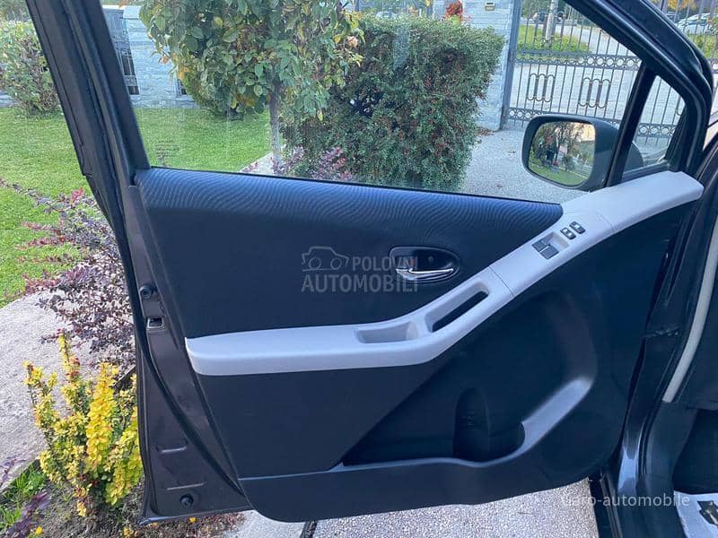 Toyota Yaris 1.33 VVTI CH