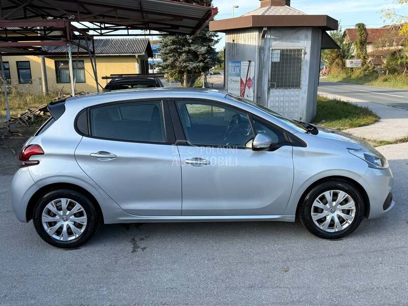 Peugeot 208 1.6 HDI Active