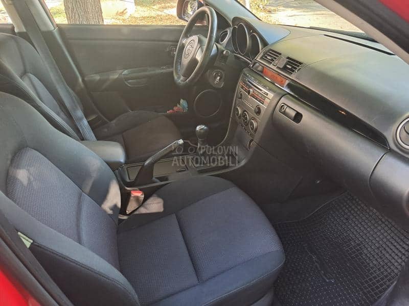 Mazda 3 1.6 b