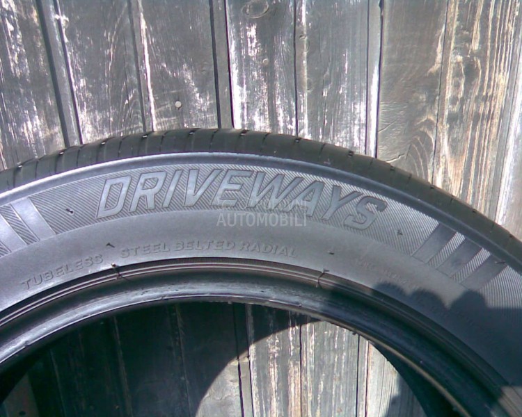 Lassa 215/55 R17 Letnja