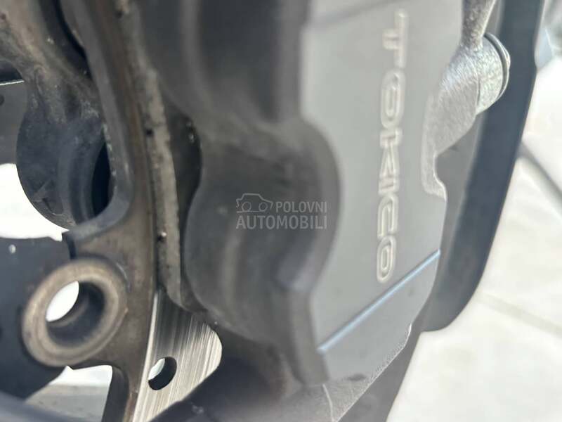 Suzuki V Strom