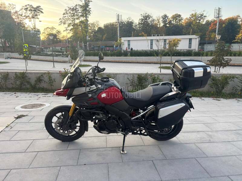 Suzuki V Strom