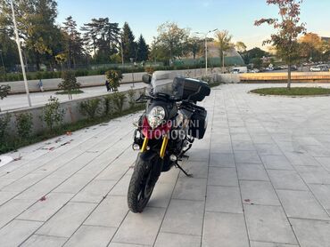 Suzuki V Strom