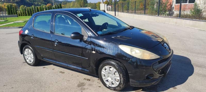 Peugeot 206 plus 