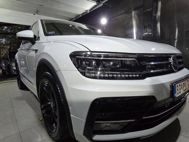 Volkswagen Tiguan 2.0 240k.Z.A.M.E.N.A