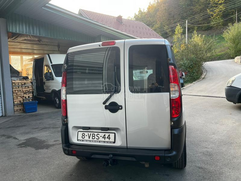 Fiat Doblo SALON STANJE