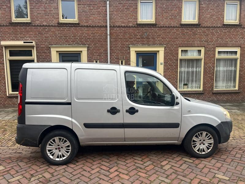 Fiat Doblo SALON STANJE