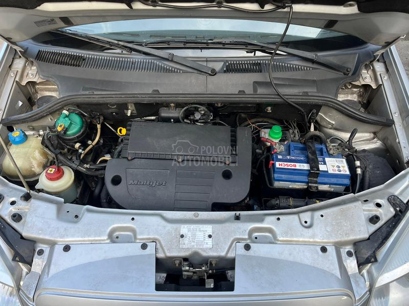 Fiat Doblo SALON STANJE