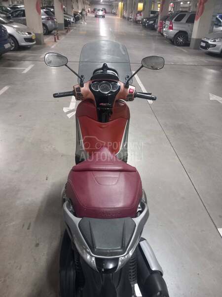 Piaggio beverly 350 sport turing