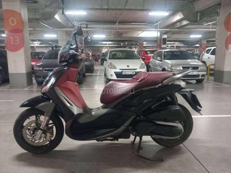 Piaggio beverly 350 sport turing