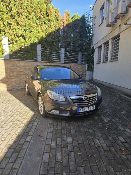 Opel Insignia 