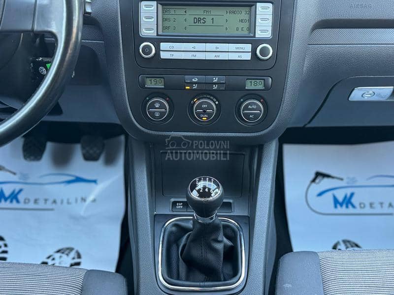 Volkswagen Golf 5  Volkswagen Golf 5