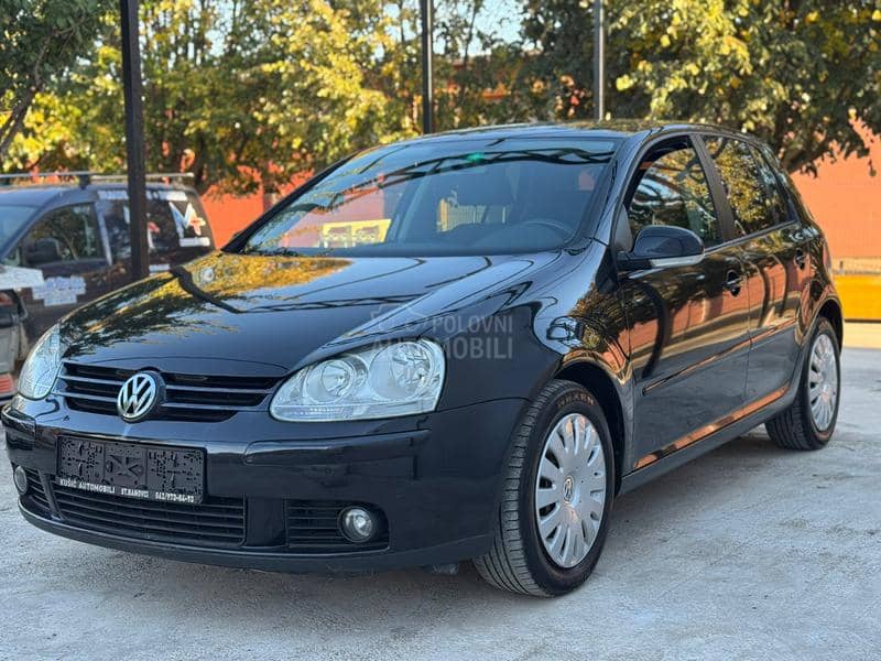 Volkswagen Golf 5  Volkswagen Golf 5