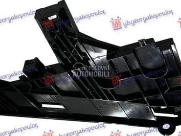 NOSAC FARA PLASTICNI Levo za Land Rover Freelander od 2007. do 2014. god.