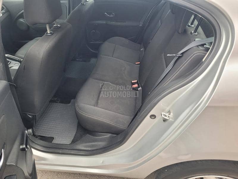 Renault Fluence 1.6 16v