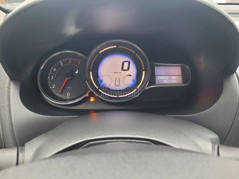 Renault Fluence 1.6 16v