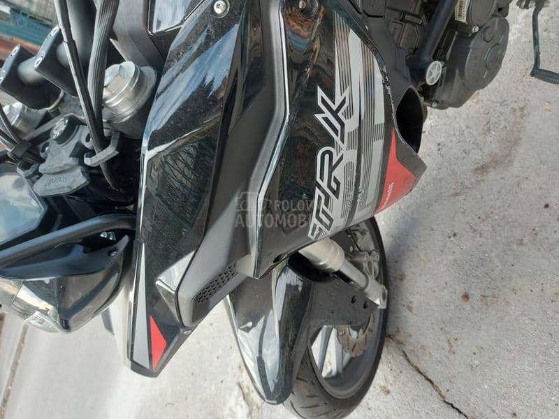 Benelli Trk 251