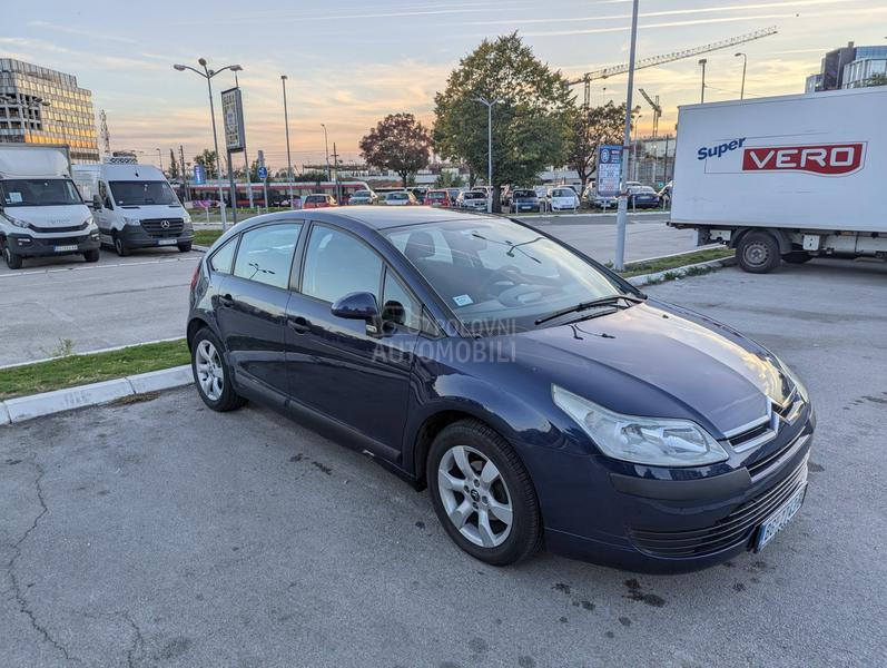 Citroen C4 1.4 16v, Kamera