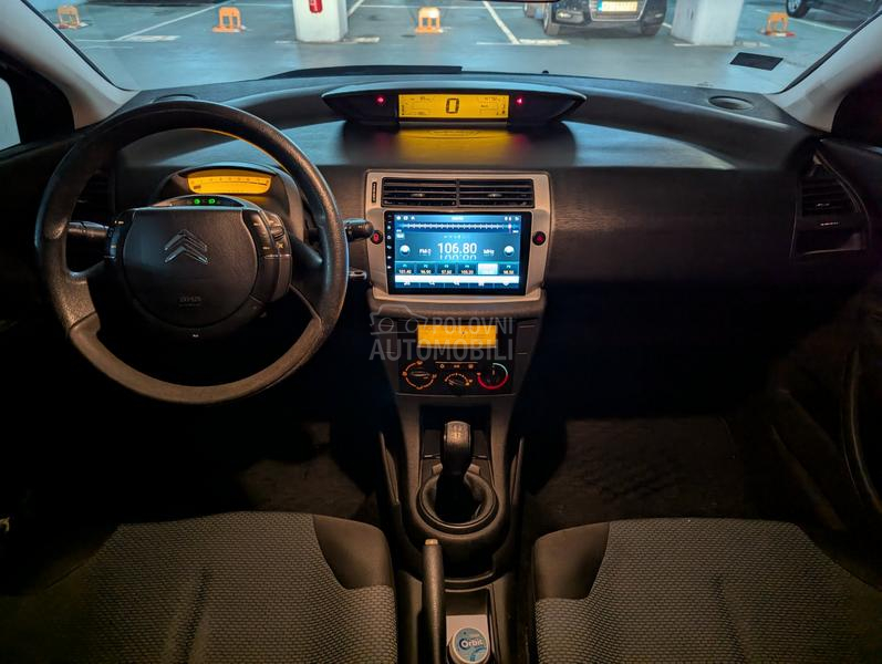 Citroen C4 1.4 16v, Kamera