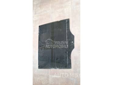 STAKLO ZADNJE Fabricki Zatamnj za Volkswagen Touran za 2018. god.