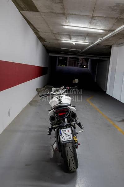 Triumph street triple 675