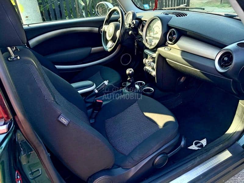 MINI Cooper 1.6 HDI