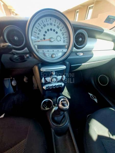 MINI Cooper 1.6 HDI