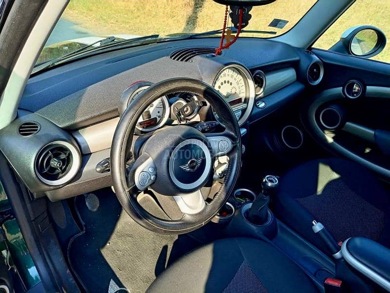 MINI Cooper 1.6 HDI