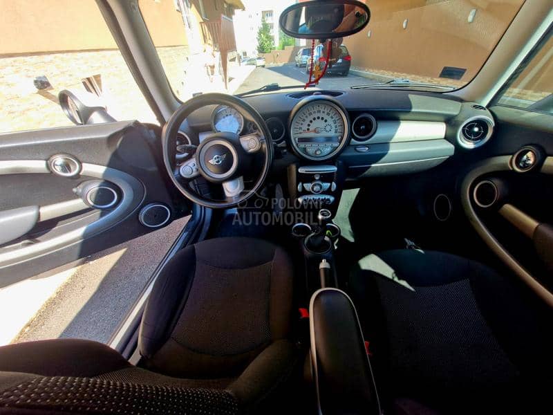 MINI Cooper 1.6 HDI