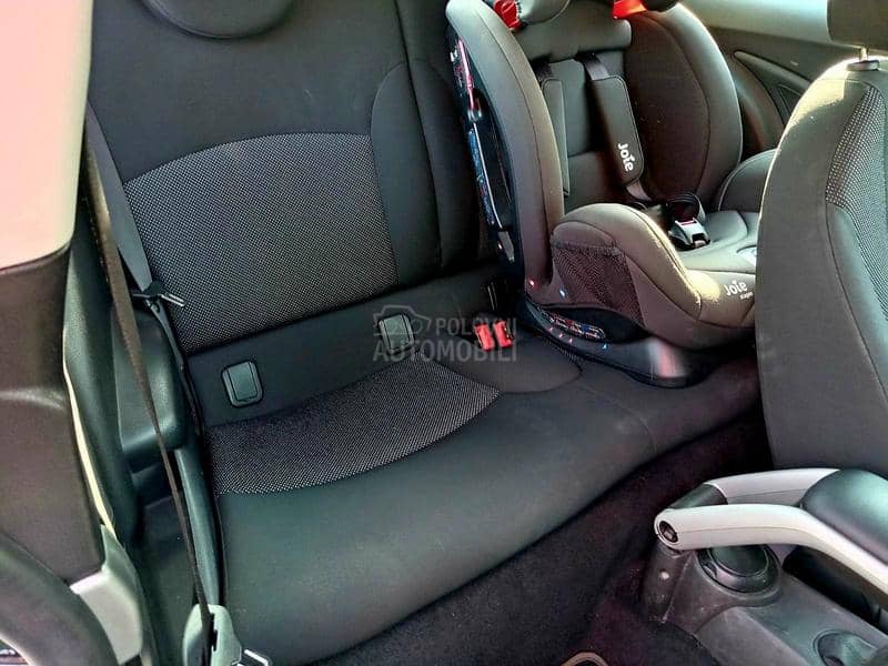 MINI Cooper 1.6 HDI