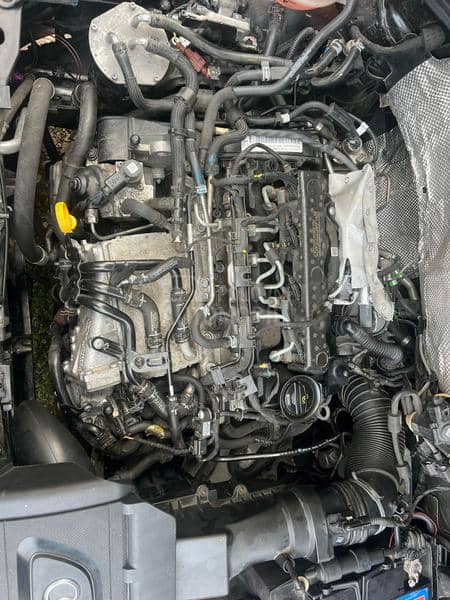 motor 2.0tdiCFF glava delovi m