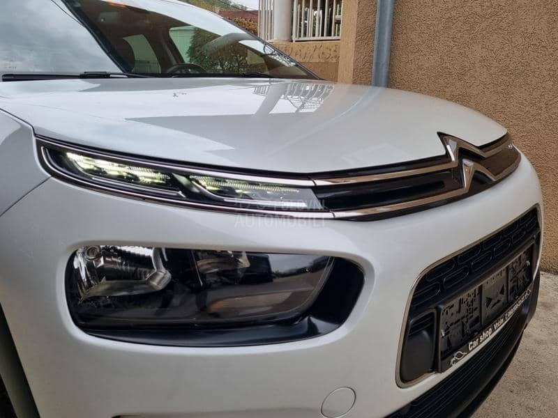 Citroen C4 Cactus 1.2b /AUTOMTIK/